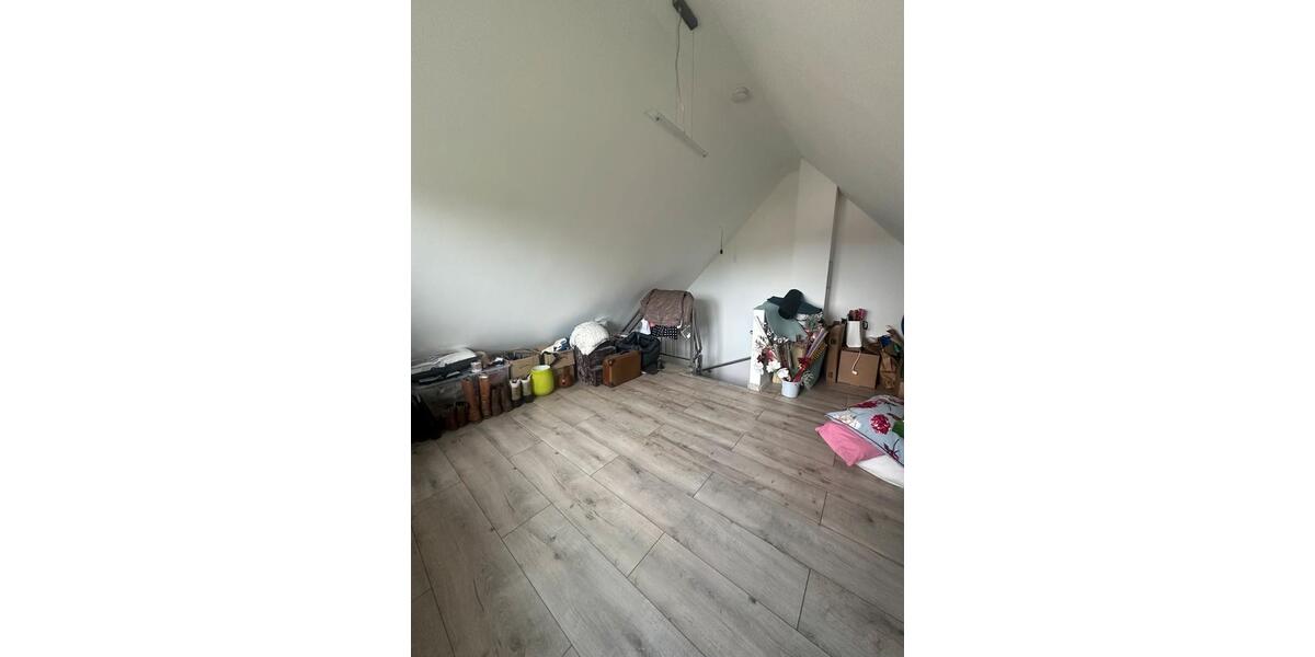 Etagenwohnung Embsen - 4 Zimmer, 93 m&sup2;, 1.300&euro; | Angebot:26611290