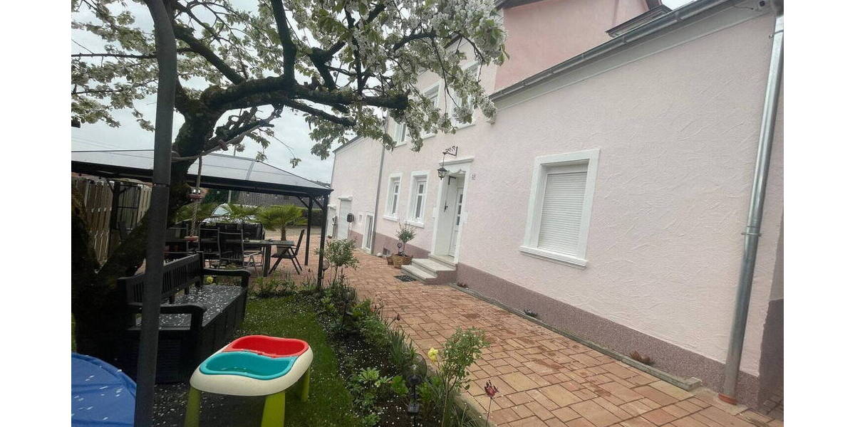 Bauernhaus, Landhaus Schmelz - 8 Zimmer, 180 m&sup2;, 299.000&euro; | Angebot:26128047