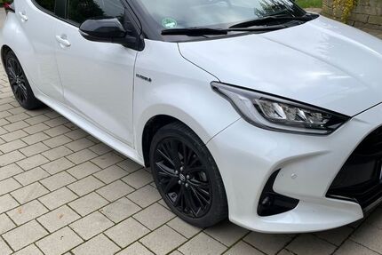 Toyota Yaris 36.500 km 19.400 € Landensberg 89361