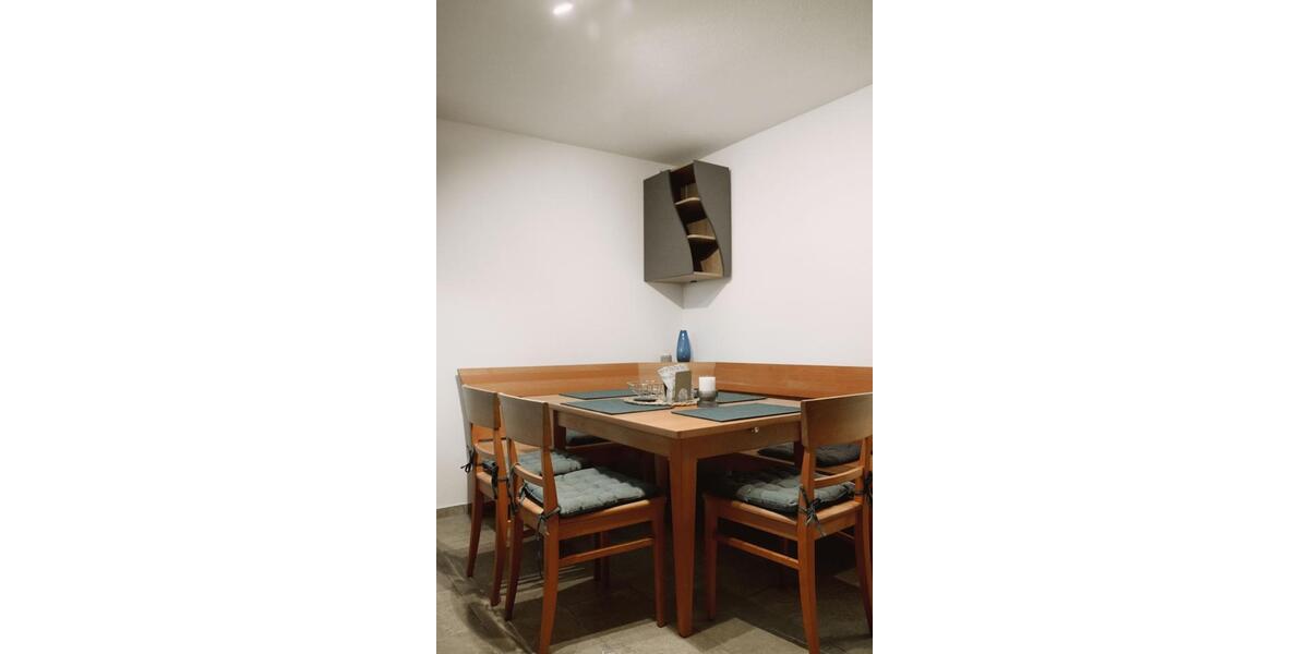 Erdgeschoßwohnung Bretzfeld - 3 Zimmer, 80 m&sup2;, 130&euro; | Angebot:25783423