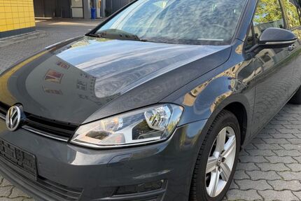 VW Golf 110.000 km 8.999 &euro; Berlin 13055