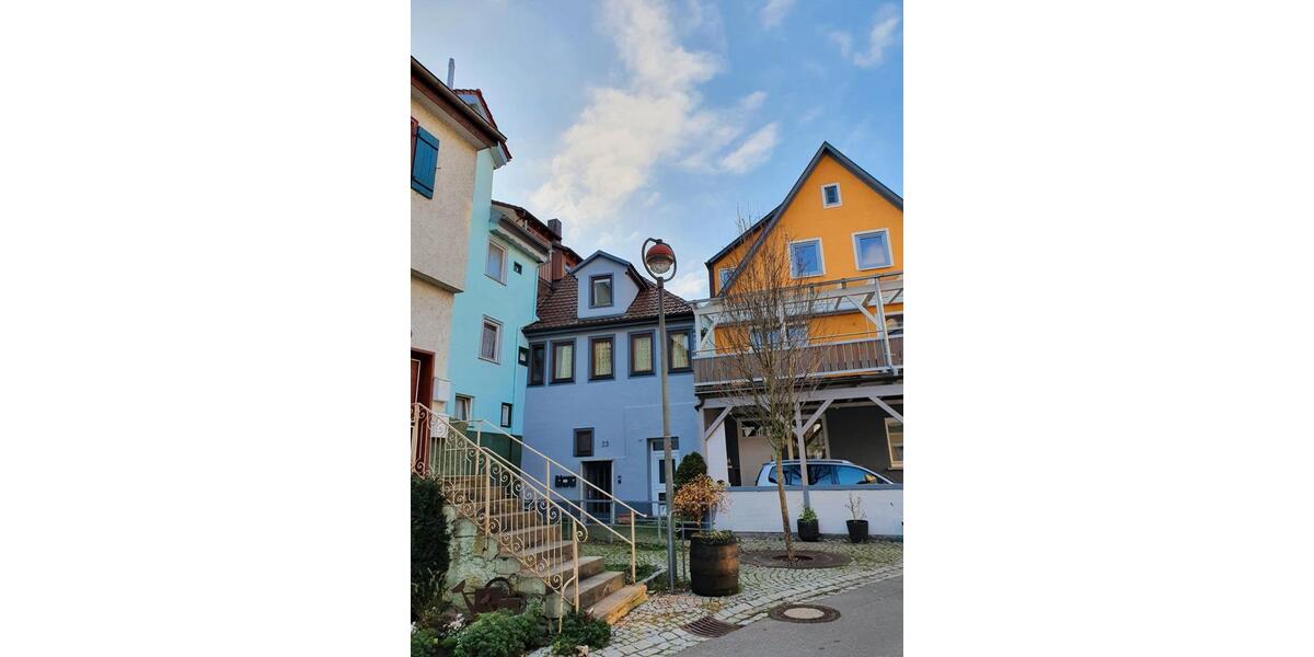 Dachgeschoßwohnung Horb am Neckar - 1 Zimmer, 15 m&sup2;, 270&euro; | Angebot:26268856