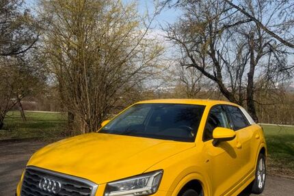 Audi Q2 153.000 km 14.500 &euro; Ulm 89075