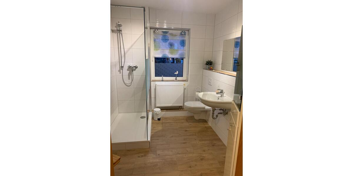 Wohnen auf Zeit Neubrandenburg - 2 Zimmer, 56 m&sup2;, 85&euro; | Angebot:26104780