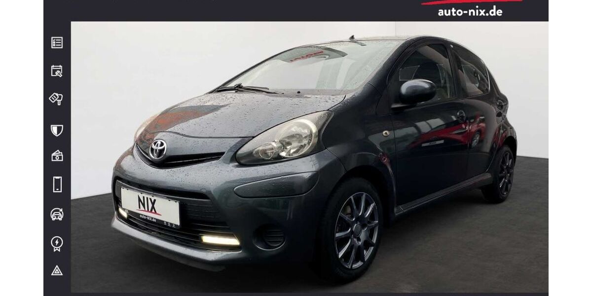 Toyota Aygo (X) 70.841 km 8.490 &euro; Frankfurt 60314