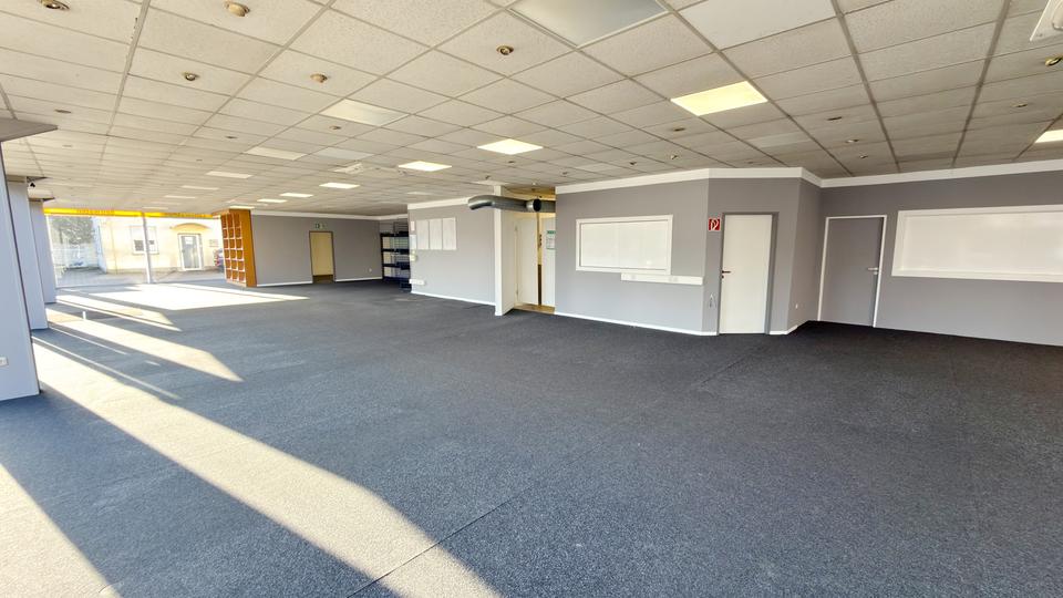 Gewerbeobjekt Menden (Sauerland) Bösperde - 2.400&euro; | Angebot:24831530