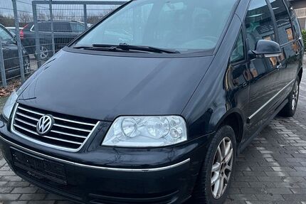 VW Sharan 278.000 km 2.990 &euro; Schleswig 24837