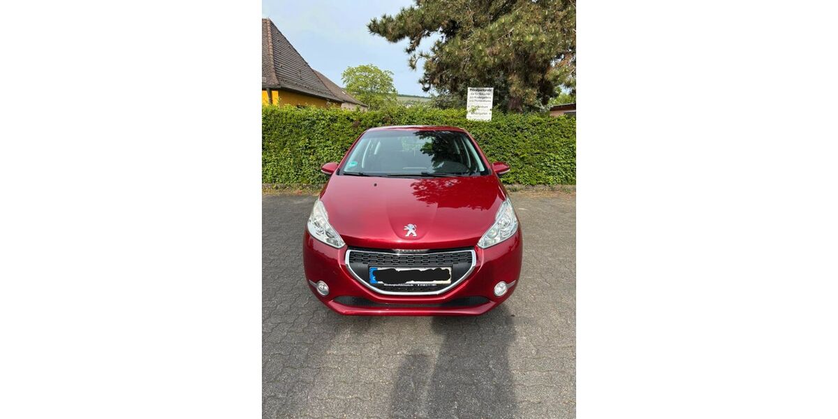 Peugeot 208 147.200 km 4.299 &euro; Zell am Main 97299