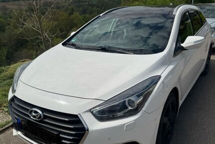 Hyundai i40 186.300 km 10.000 &euro; Markgröningen 71706