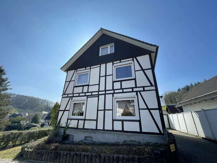 Haus zum Kaufen in Gummersbach 198.000 € 138 m²