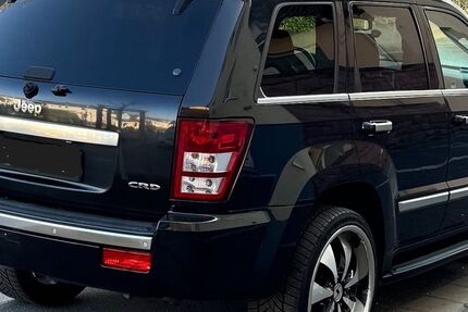 Jeep Grand Cherokee 352.000 km 5.000 &euro; Rüsselsheim am Main 65428