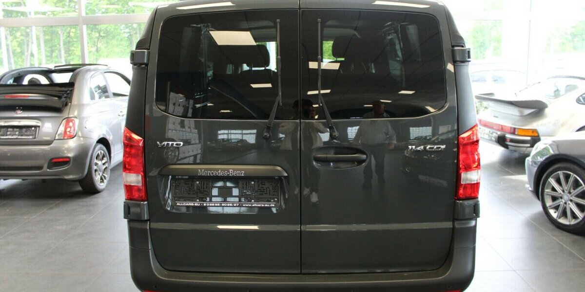 Mercedes-Benz Vito 114 CDI Mixto Lang VA - AHK - 30.891 km 26.980 &euro; Euskirchen 53881