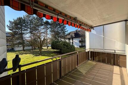 Helle 2-Zimmer-Wohnung mit Balkon & Parkplatz in Bad Salzuflen