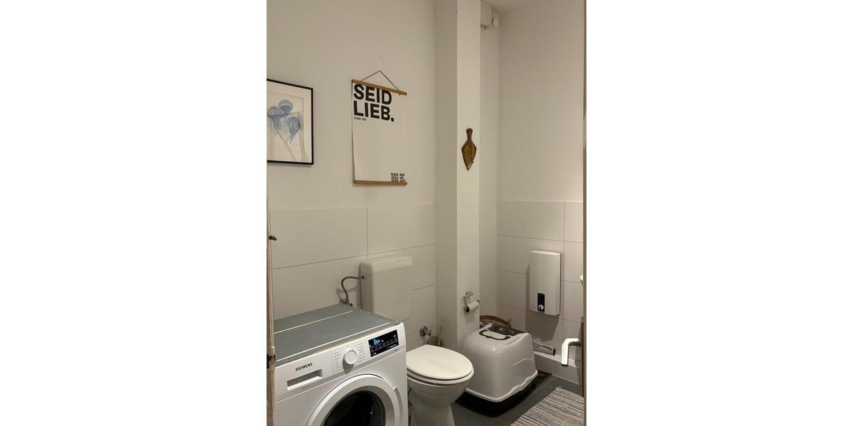 Etagenwohnung Flensburg - 5 Zimmer, 132 m&sup2;, 1.329&euro; | Angebot:26132960