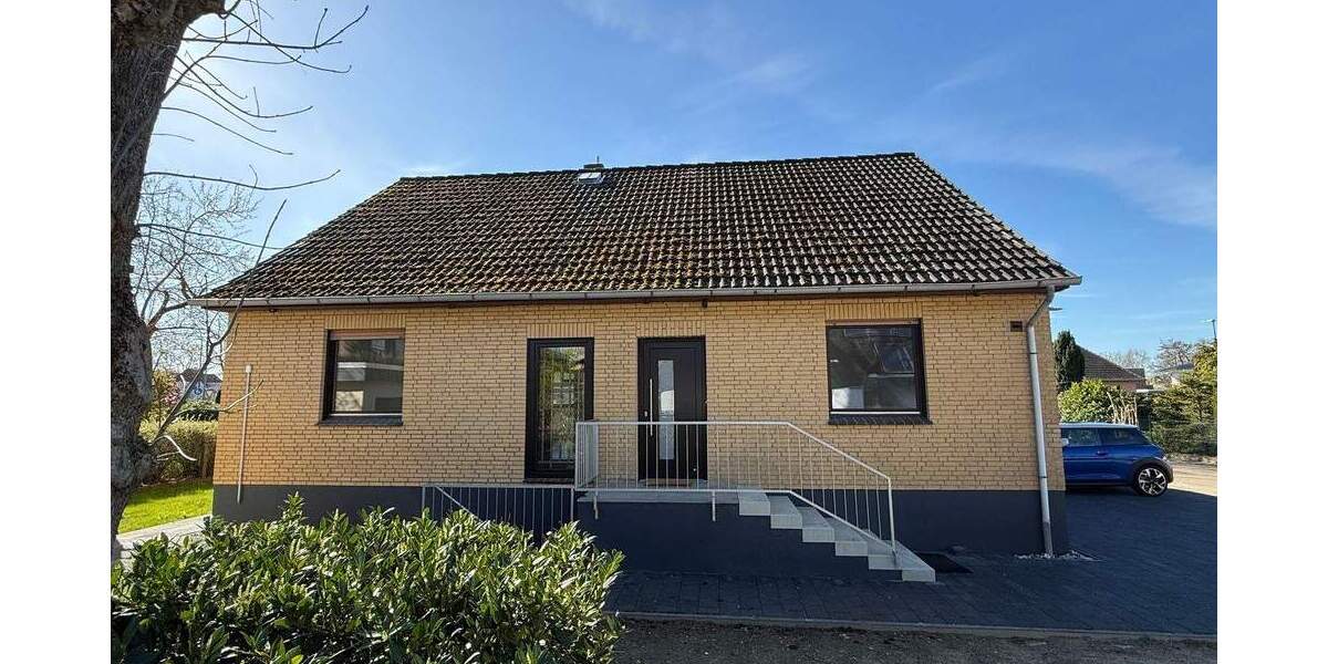 Einfamilienhaus Weyhe Leeste - 4 Zimmer, 140 m&sup2;, 1.400&euro; | Angebot:26291377