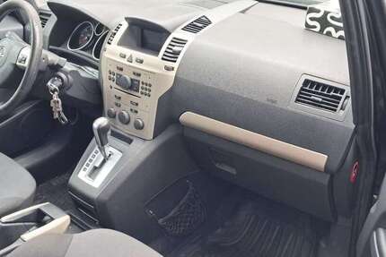 Opel Zafira 285.800 km 700 € Böblingen 71034