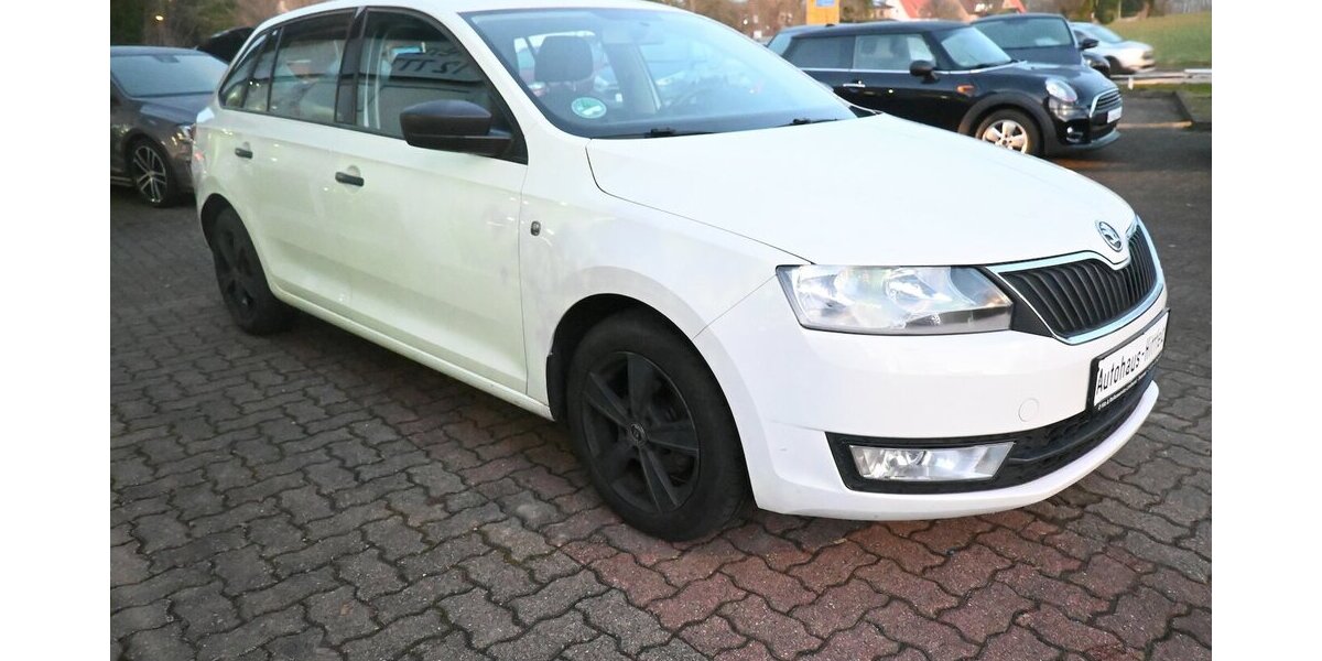 Skoda Rapid Spaceback 1.2 mit NAVI Steuerkette neu!!! 175.000 km 5.300 &euro; Seevetal - Hittfeld 21218