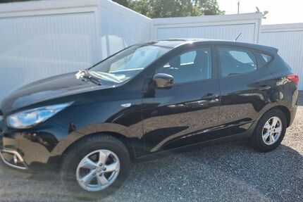 Hyundai ix35 140.000 km 8.300 &euro; Dürrlauingen / Ortsteil Mindelaltheim 89350