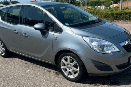 Opel Meriva 88.663 km 2.350 &euro; Freiburg 79102