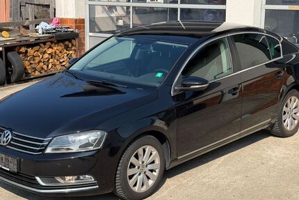 VW Passat 174.000 km 6.490 &euro; Ursensollen 92289