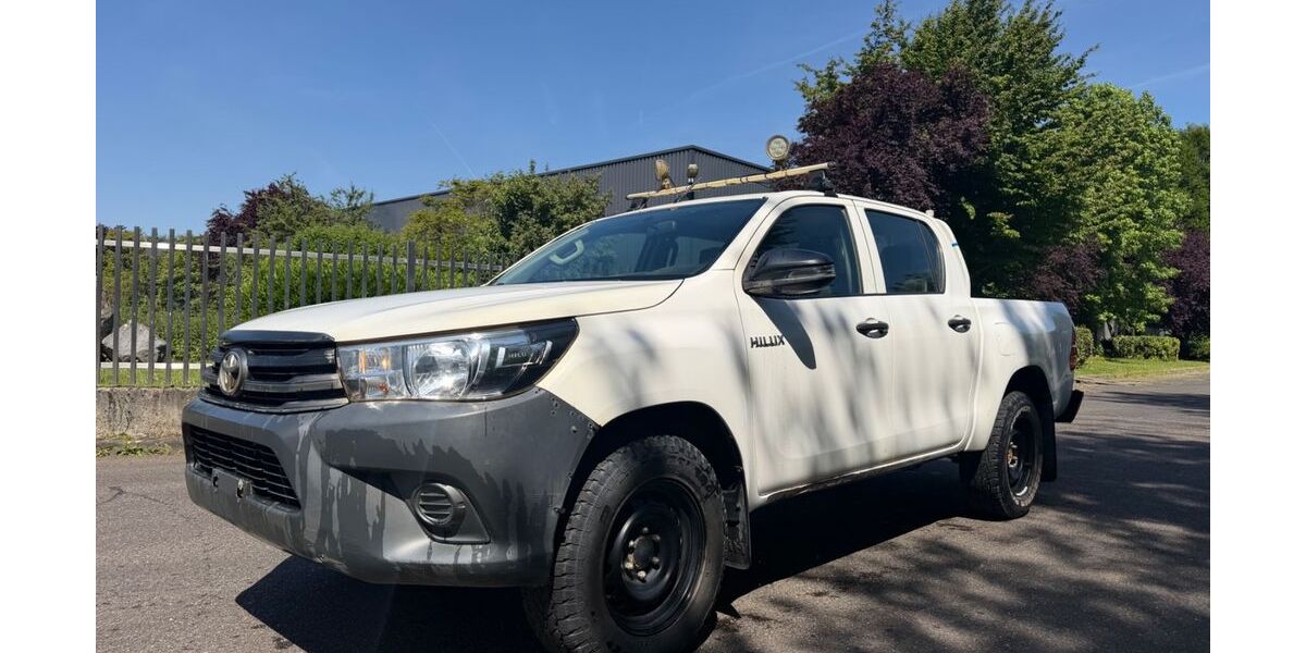Toyota Hilux 99.923 km 20.111 &euro; Korschenbroich 41352