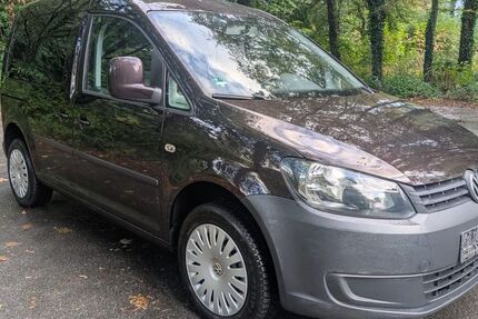 VW Caddy 119.500 km 8.500 &euro; Lünen 44534