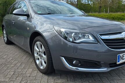 Opel Insignia 81.655 km 11.750 &euro; Neuss 41469