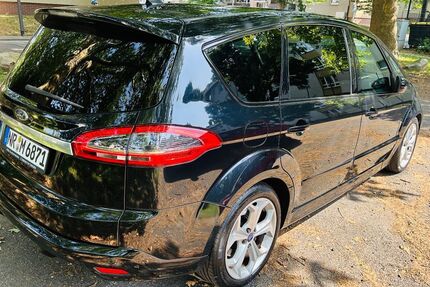 Ford S-Max 298.000 km 6.900 € Frankfurt 60431