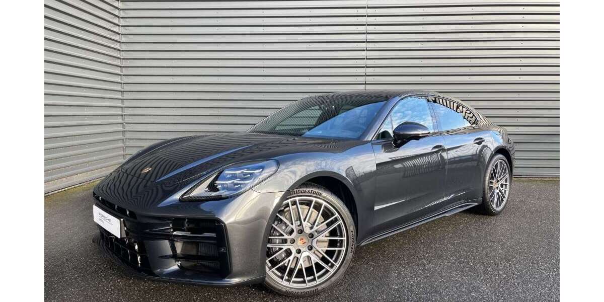Porsche Panamera 5.900 km 143.750 &euro; Papendorf 18059