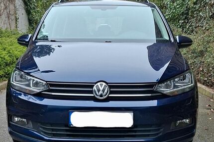 VW Touran 60.400 km 17.500 &euro; Kiel 24148