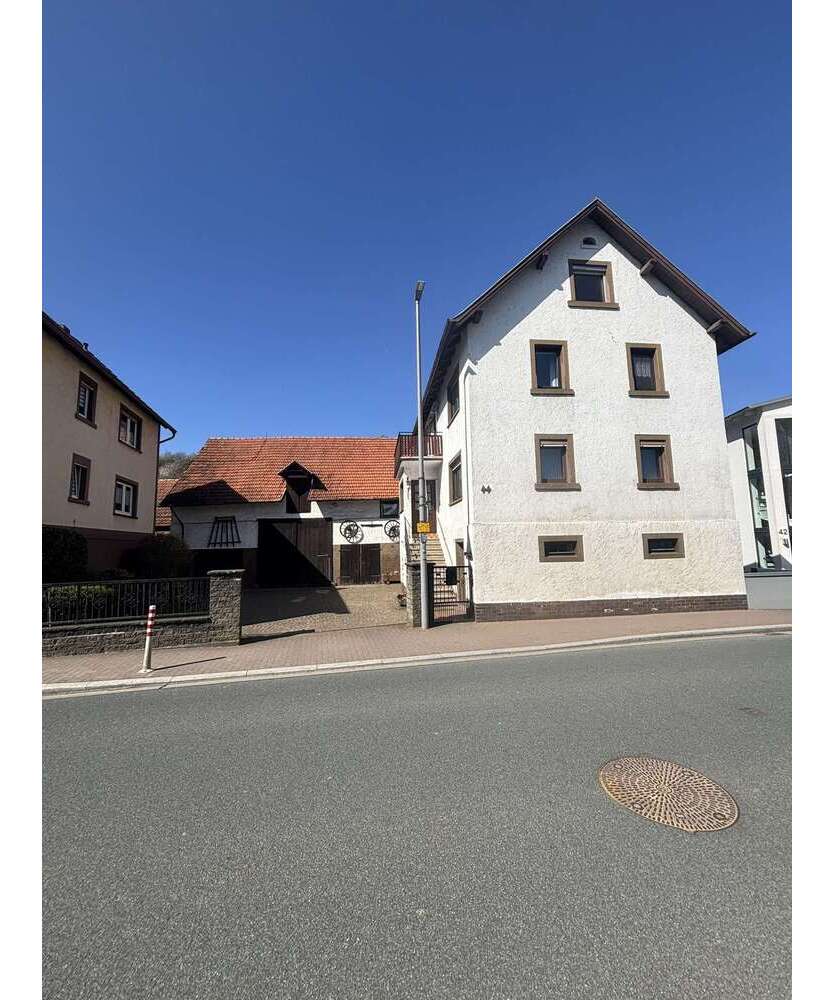 Haus zum Kaufen in Bessenbach 399.000 € 180 m²