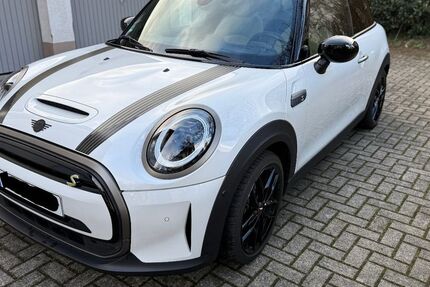 Mini Cooper SE 27.000 km 18.499 &euro; Reute 79276