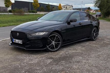 Jaguar XE 84.000 km 25.200 € Hammelburg 97762
