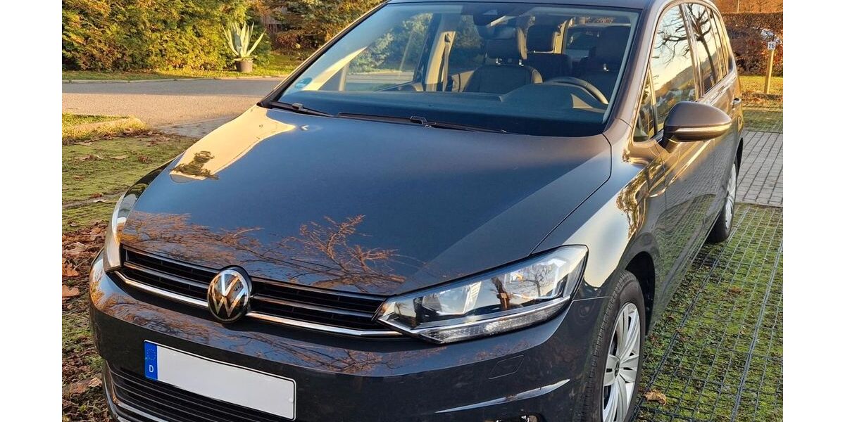VW Touran 60.000 km 29.900 € Callenberg 09337
