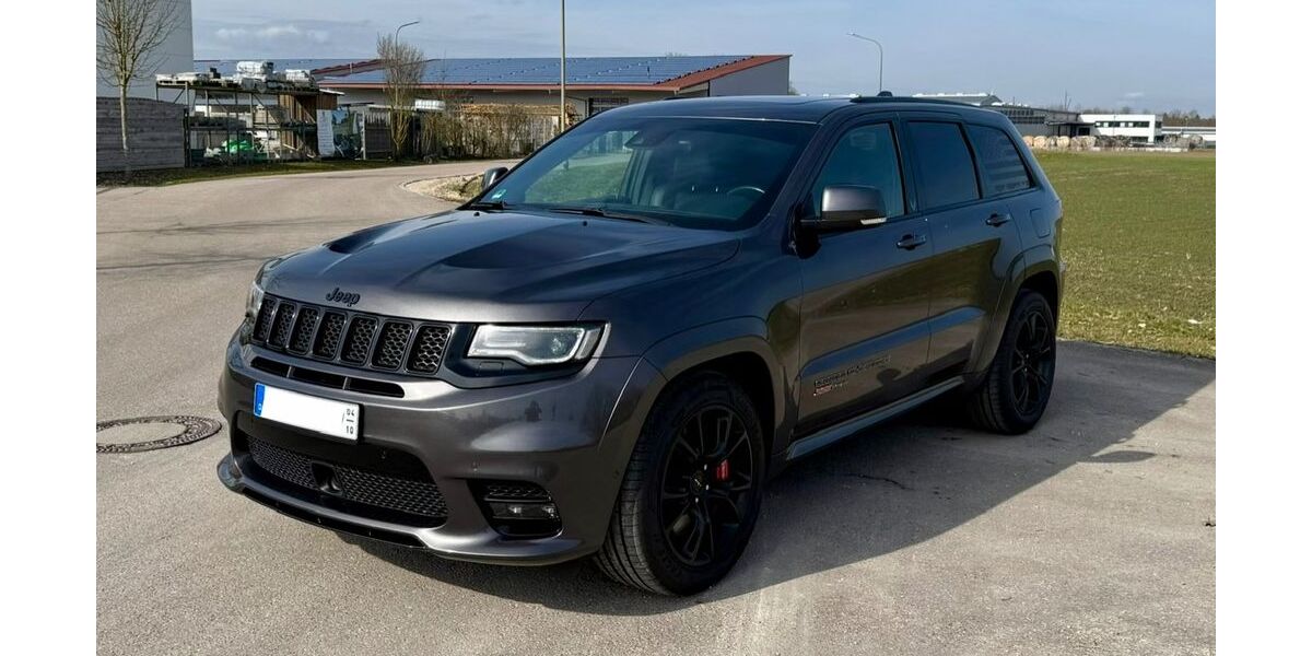 Jeep Grand Cherokee 84.032 km 39.999 &euro; Asbach-Bäumenheim 86663