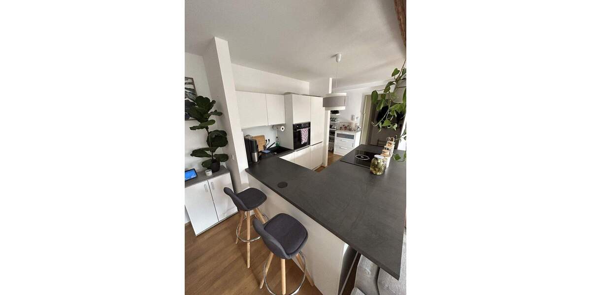 Etagenwohnung Arnstadt - 3 Zimmer, 90 m&sup2;, 200.000&euro; | Angebot:25745781