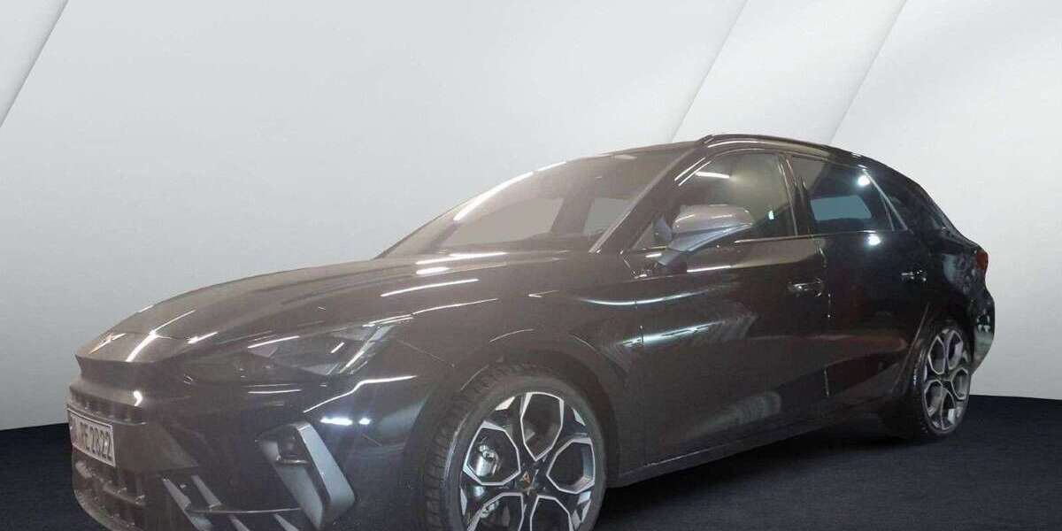 Cupra Leon 3.936 km 30.930 &euro; Erbendorf 92681