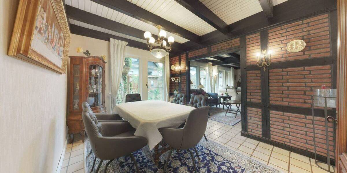 Einfamilienhaus Bremen Mittelshuchting - 5 Zimmer, 176 m&sup2;, 449.000&euro; | Angebot:26843515
