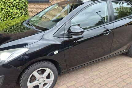 Mazda 2 140.949 km 3.490 &euro; Mülheim an der Ruhr 45478