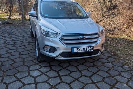 Ford Kuga 109.000 km 14.500 &euro; schmallenberg 57392
