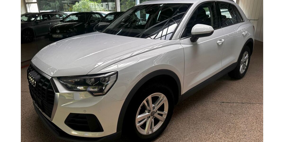 Audi Q3 139.900 km 19.999 &euro; Zell (Mosel) 56856