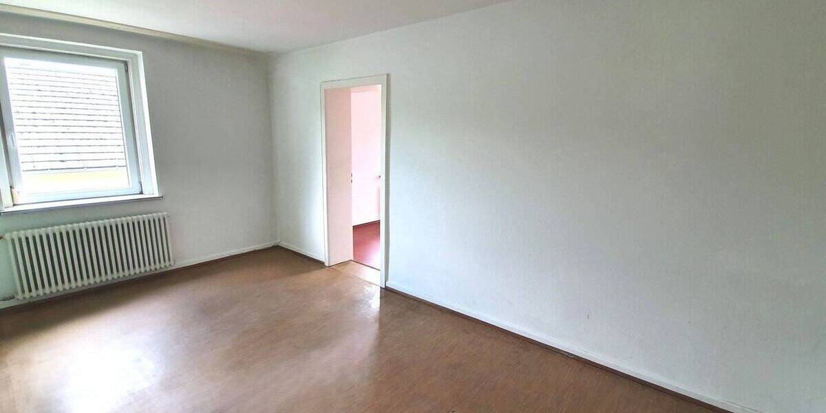 Einfamilienhaus Achern Großweier - 7 Zimmer, 165 m&sup2;, 350.000&euro; | Angebot:25703677