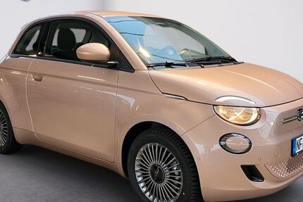 Fiat 500e 9.500 km 25.990 &euro; Husum 25813