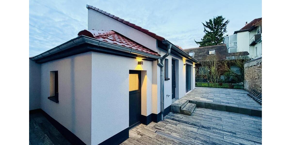 Mehrfamilienhaus, Wohnhaus Karlsruhe Innenstadt-Ost - 8 Zimmer, 190 m&sup2;, 8.000&euro; | Angebot:26640853
