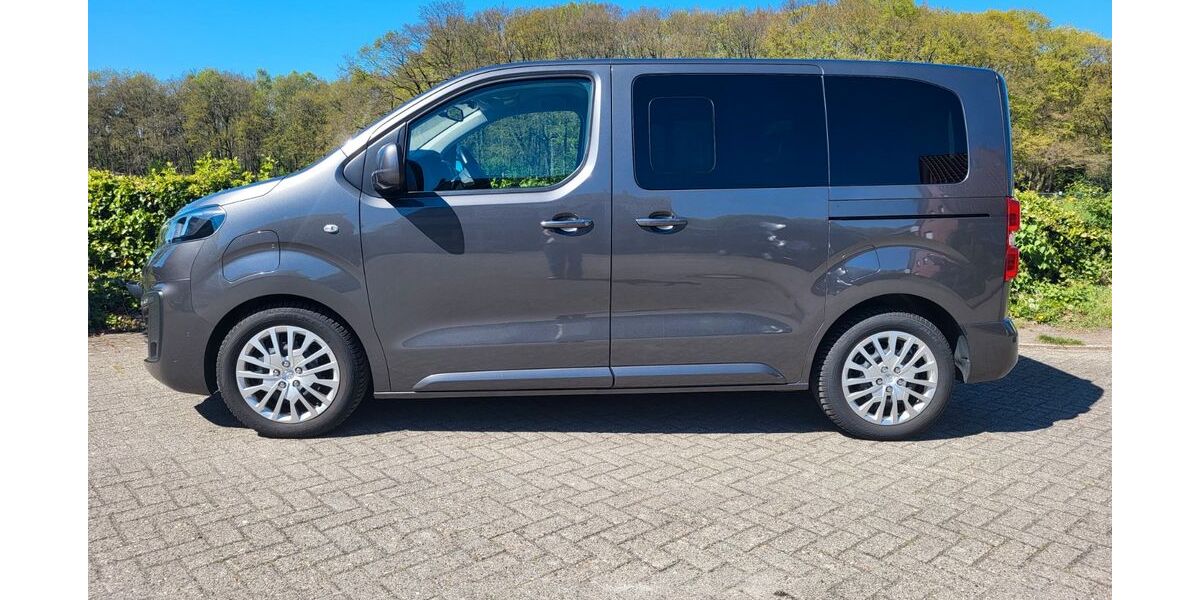 Opel Zafira Life 63.000 km 21.000 &euro; Lingen 49809