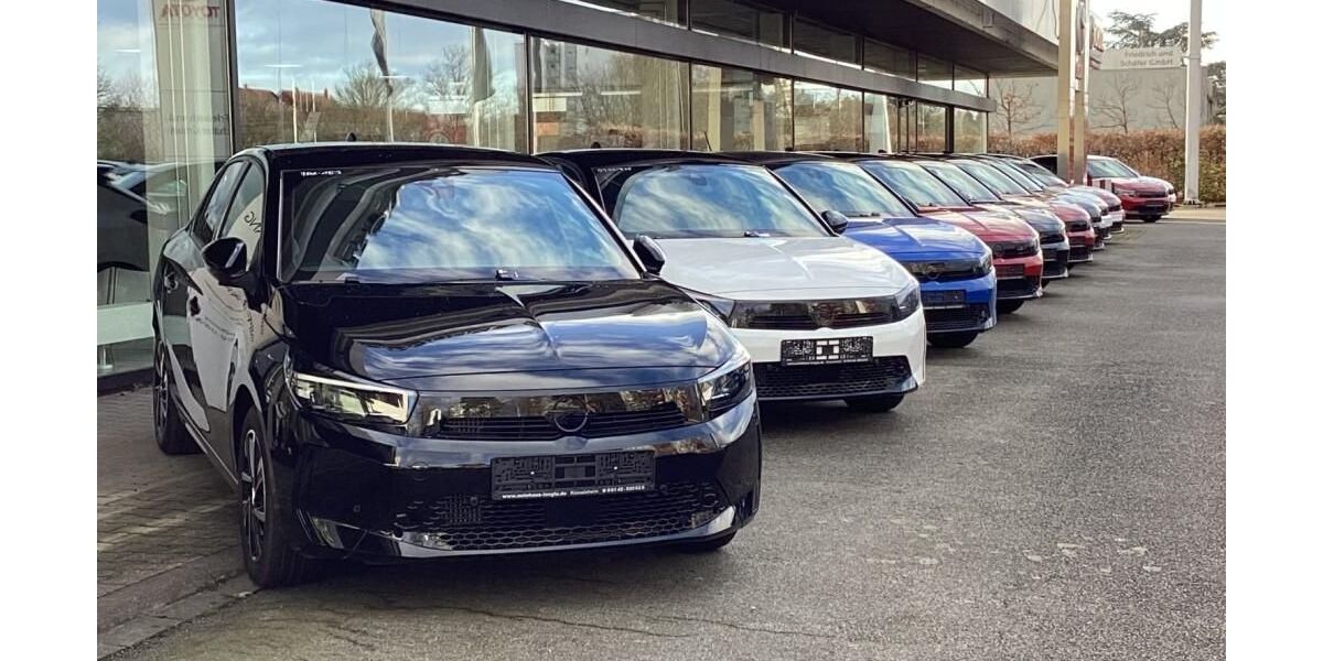 Opel Corsa 23.261 km 17.480 &euro; Rüsselsheim 65428