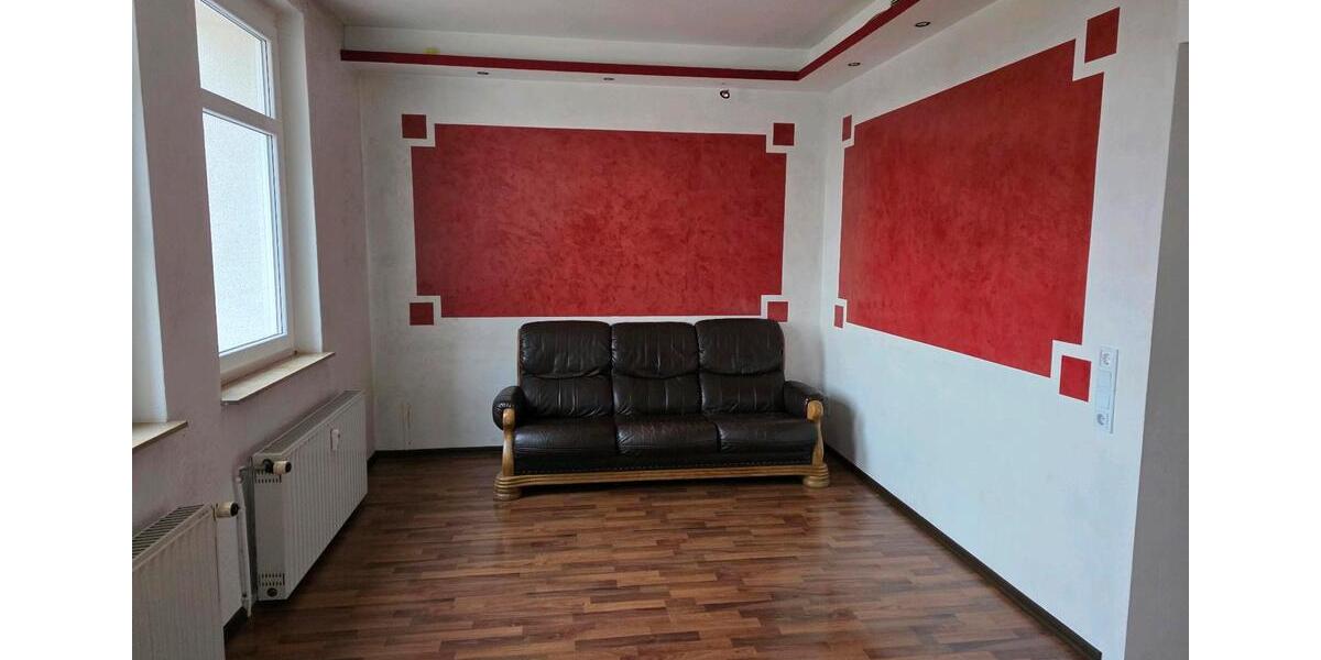 Etagenwohnung Gotha - 4 Zimmer, 105 m&sup2;, 735&euro; | Angebot:26671049