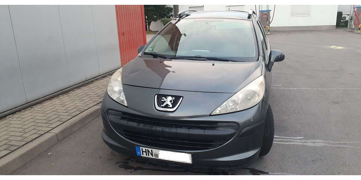 Peugeot 207 130.000 km 950 &euro; Heilbronn 74076