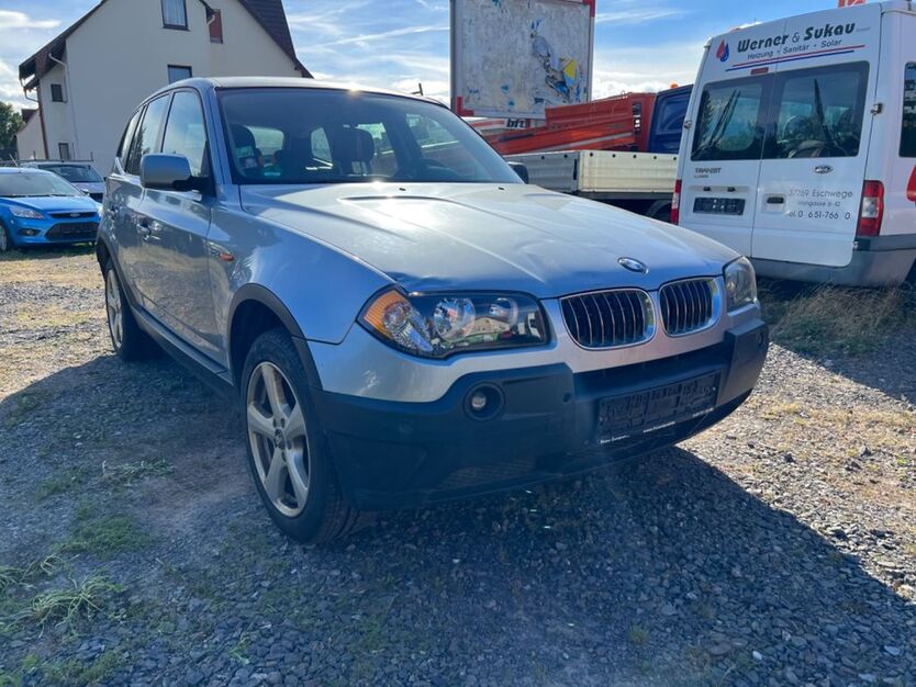 BMW X3 271.000 km 2.900 € Göttingen 37081