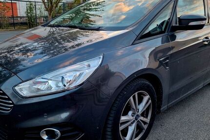 Ford S-Max 149.500 km 13.800 &euro; Bad Waldsee 88339